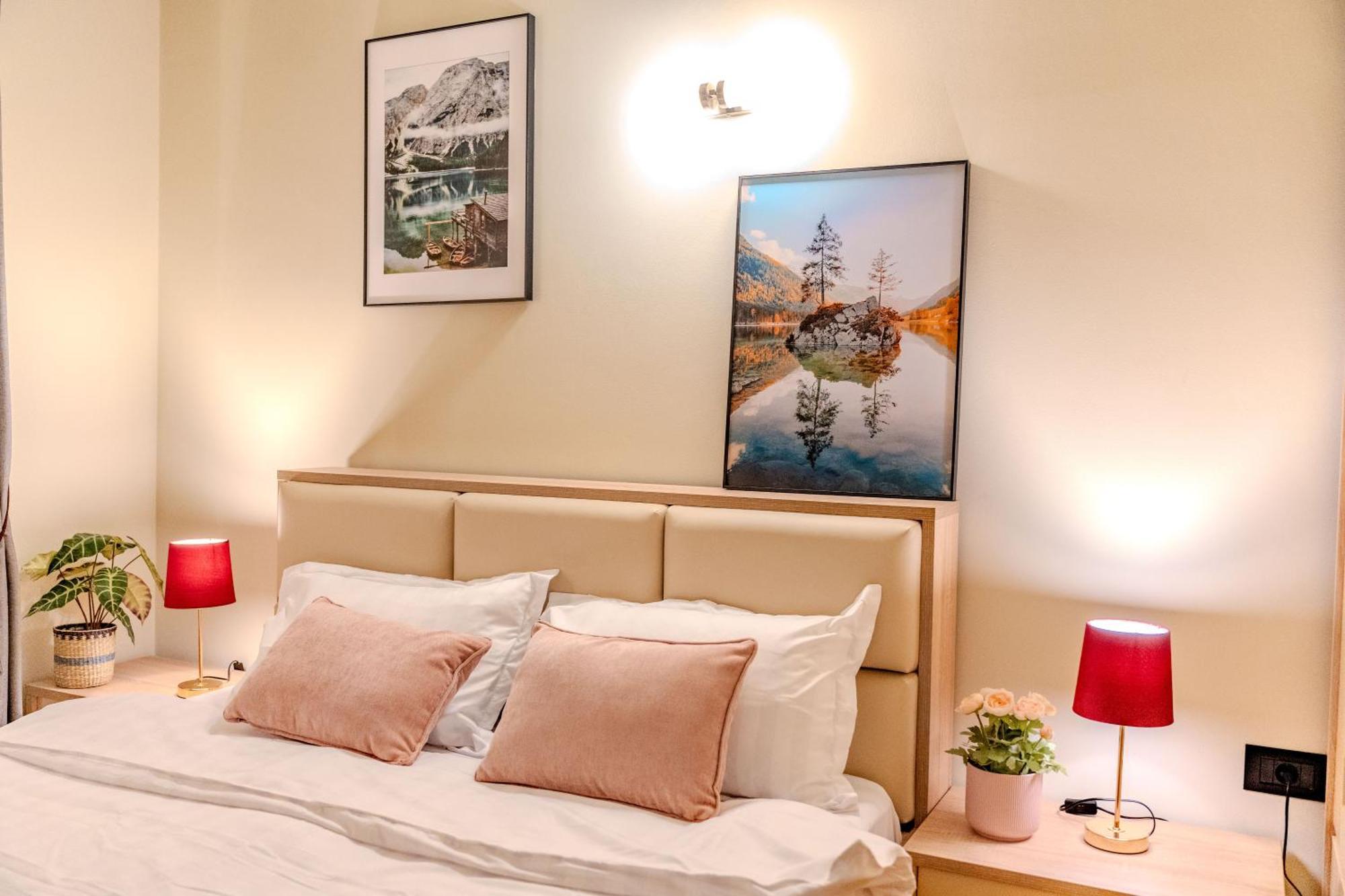 Central Elegant - Anastasia Apartment - By Openhouse Тимишоара Экстерьер фото